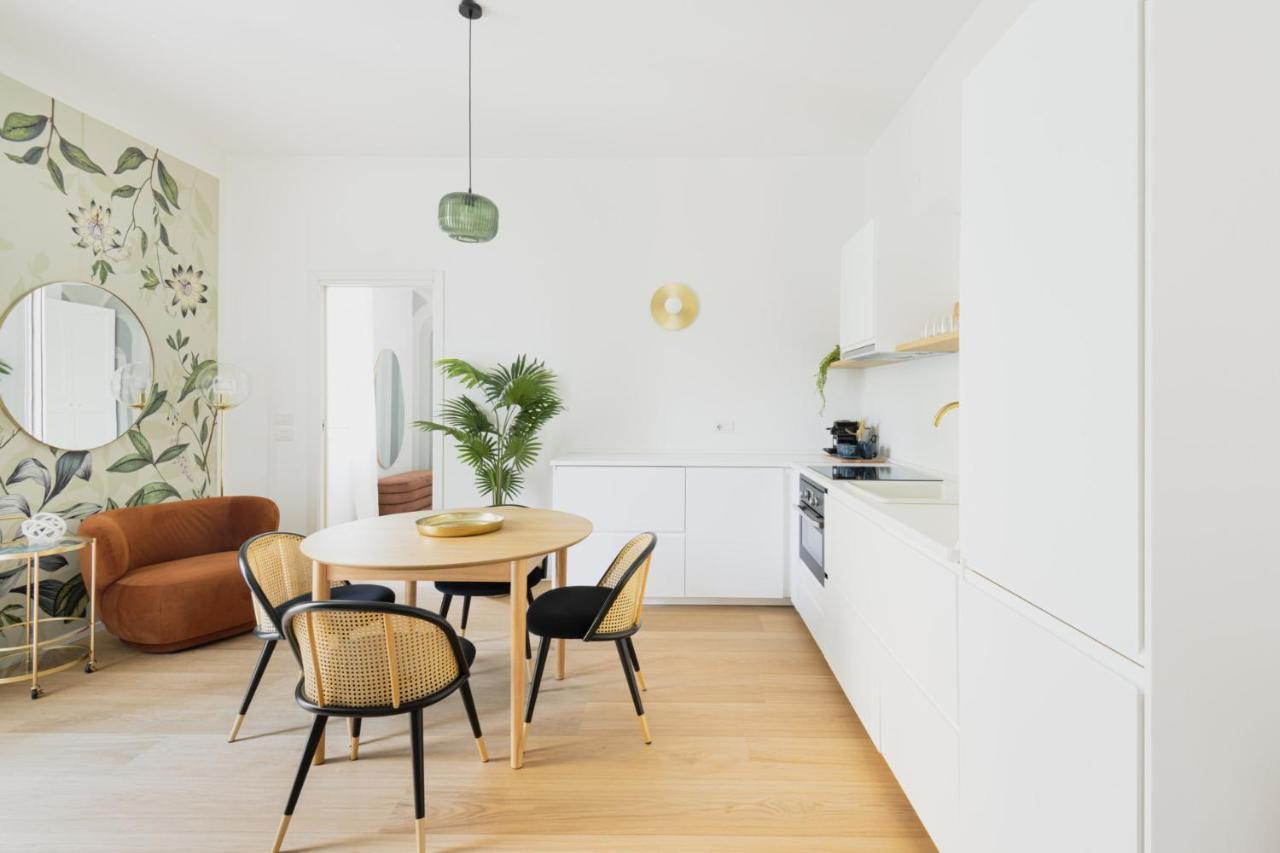 Easylife - Romantico Appartamento Sui Navigli Милано Екстериор снимка