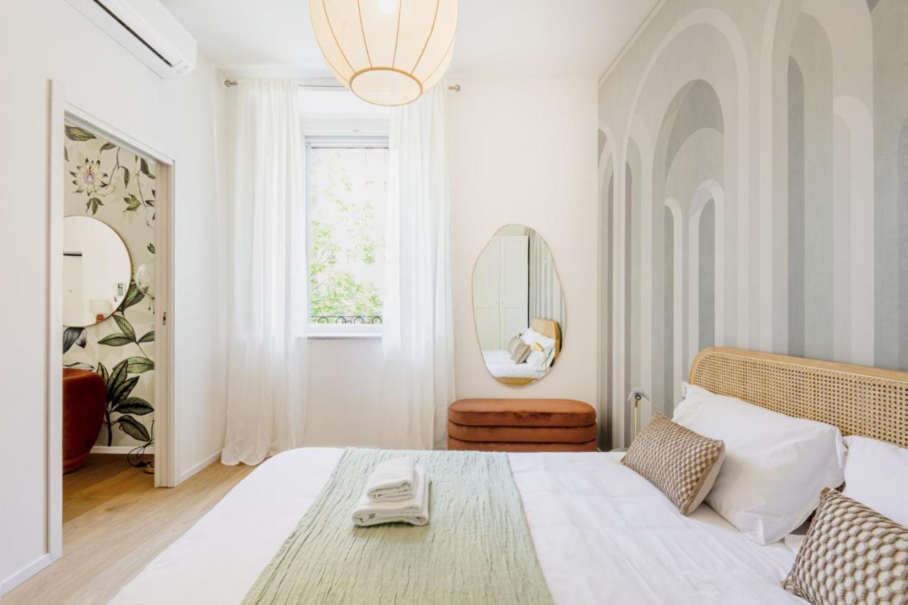 Easylife - Romantico Appartamento Sui Navigli Милано Екстериор снимка