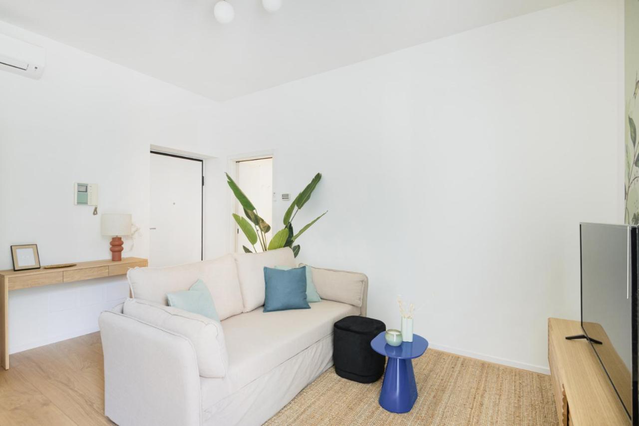 Easylife - Romantico Appartamento Sui Navigli Милано Екстериор снимка