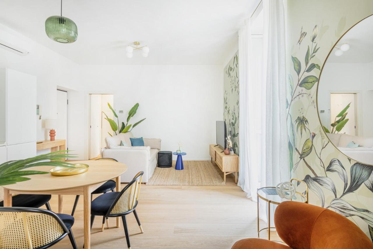 Easylife - Romantico Appartamento Sui Navigli Милано Екстериор снимка